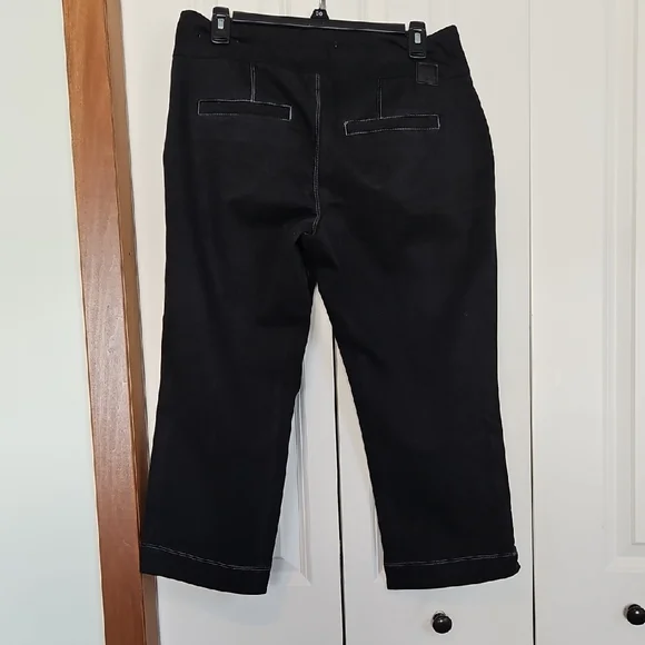 Jag Jeans Black Cropped Ankle Jeans - Picture 2 of 6